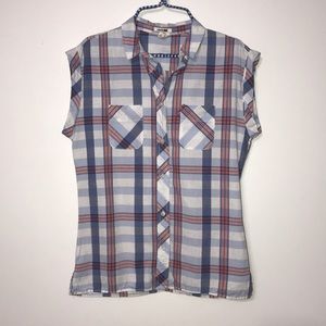 Levi’s rolled sleeve button up NWOT